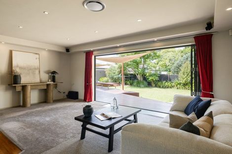 Photo of property in 75 Casey Avenue, Fairfield, Hamilton, 3214