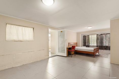 Photo of property in 31 Tomo Street, New Lynn, Auckland, 0600