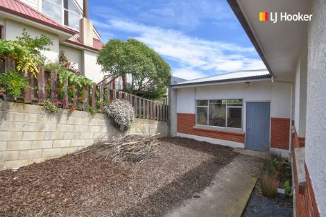 Photo of property in 15 Bayne Terrace, Macandrew Bay, Dunedin, 9014