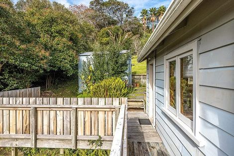 Photo of property in 29 Ocean Road, Surfdale, Waiheke Island, 1081