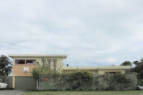Photo of property in 30 Maxwell Avenue, Durie Hill, Whanganui, 4500