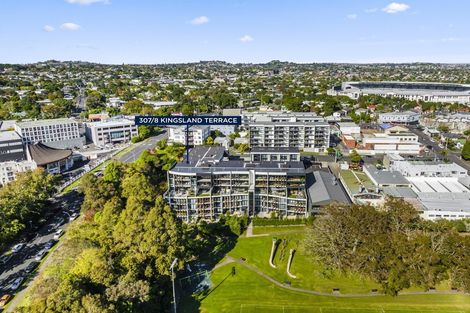 Photo of property in 307/8 Kingsland Terrace, Kingsland, Auckland, 1021