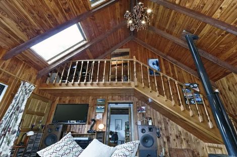 Photo of property in 22 Phillip Avenue, Glen Eden, Auckland, 0602