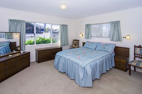 Photo of property in 2 Miller Place, Masterton, 5810