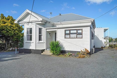 Photo of property in 40 West Coast Road, Glen Eden, Auckland, 0602