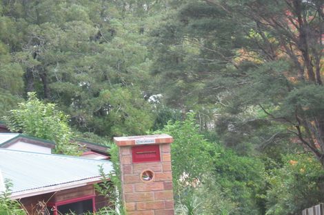 Photo of property in 31 West Lynn Road, Titirangi, Auckland, 0604