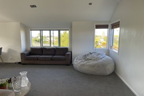 Photo of property in 4a Richards Avenue, Forrest Hill, Auckland, 0620