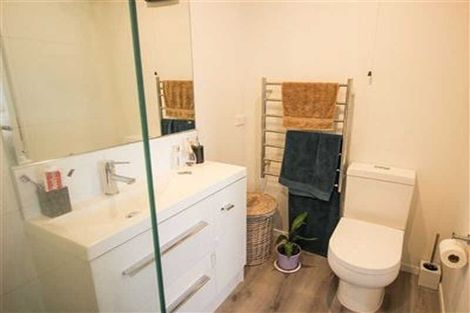 Photo of property in 40 Cunningham Terrace, Lyttelton, 8082