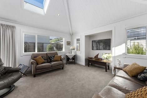 Photo of property in 1a Rogers Place, Kinloch, Taupo, 3377