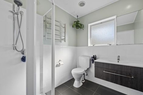 Photo of property in 968a Waiuku Road, Waiuku, 2681