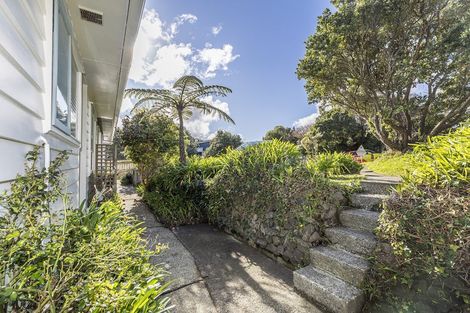 Photo of property in 11b Florio Terrace, Tawa, Wellington, 5028
