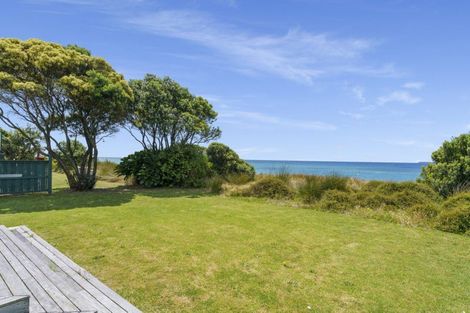Photo of property in 67 Karewa Parade, Papamoa Beach, Papamoa, 3118