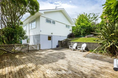 Photo of property in 8 Robson Street, Stokes Valley, Lower Hutt, 5019