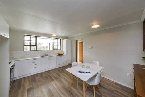 Photo of property in 38 Criterion Street, Bulls, 4818