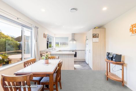 Photo of property in 2a Rue De La Mare, Parklands, Christchurch, 8083