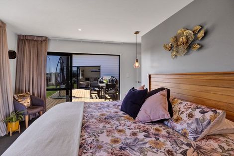 Photo of property in 69 Cyrus Street, Whalers Gate, New Plymouth, 4310