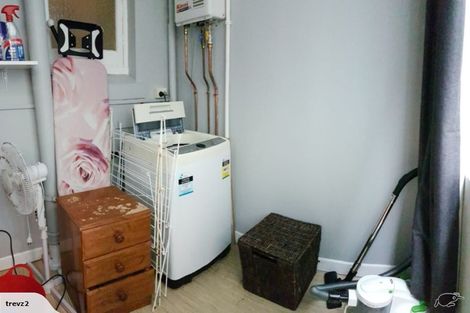 Photo of property in Devonport Apartments, 23/127 Saint Aubyn Street, New Plymouth, 4310