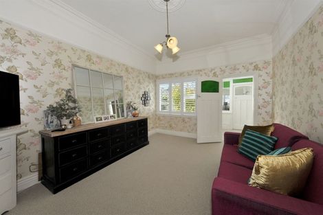 Photo of property in 14 Brittan Terrace, Lyttelton, 8082