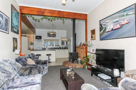 Photo of property in 88 Young Street, New Plymouth, 4310