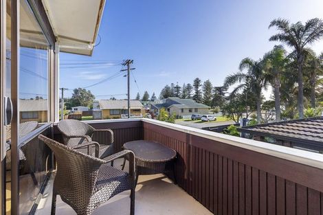 Photo of property in 2 Empire Road, Orewa, 0931