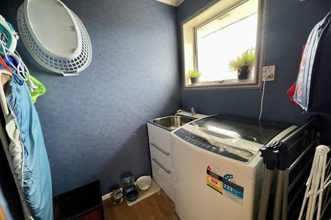 Photo of property in 15 Milford Street, Heidelberg, Invercargill, 9812