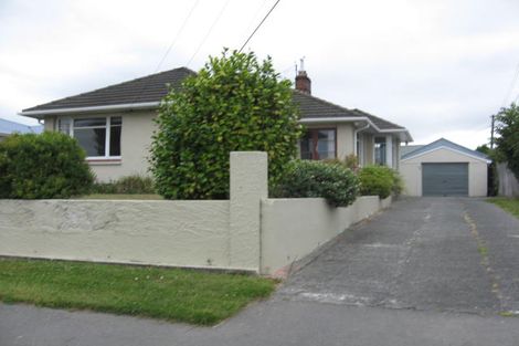 Photo of property in 14 Renfrew Street, Upper Riccarton, Christchurch, 8041