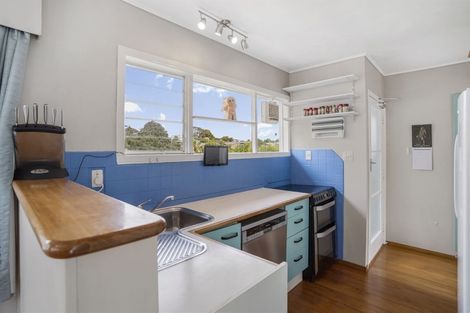 Photo of property in 52a Patons Road, Howick, Auckland, 2014