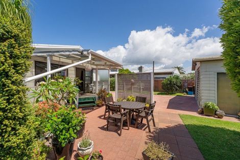 Photo of property in 17 Dundas Street, Whitianga, 3510