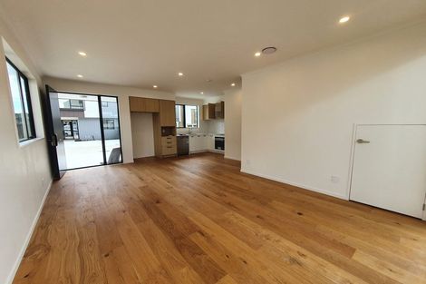 Photo of property in 48 Waipuhinui Way, Wiri, Auckland, 2104