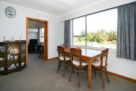 Photo of property in 34 Wesley Avenue, Frankleigh Park, New Plymouth, 4310