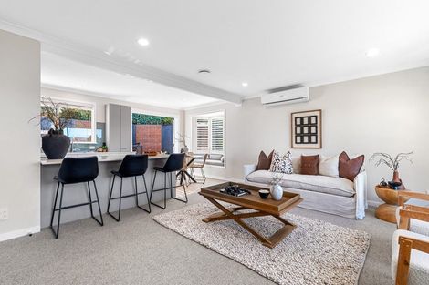 Photo of property in 24 Warwick Place, Brookfield, Tauranga, 3110