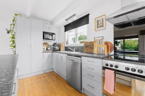 Photo of property in 9 Wall Street, Nawton, Hamilton, 3200