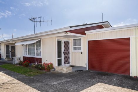 Photo of property in 2/24 White Street, Taradale, Napier, 4112