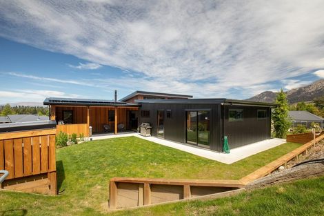 Photo of property in 14 Charles Court, Lake Hawea, Wanaka, 9382