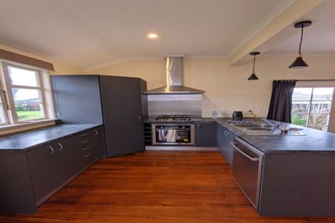 Photo of property in 11 Stuckey Street, Levin, 5510