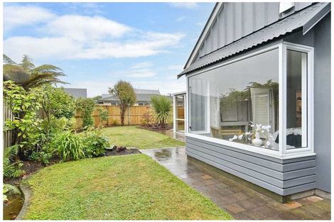 Photo of property in 1/15 Boon Street, Sydenham, Christchurch, 8023