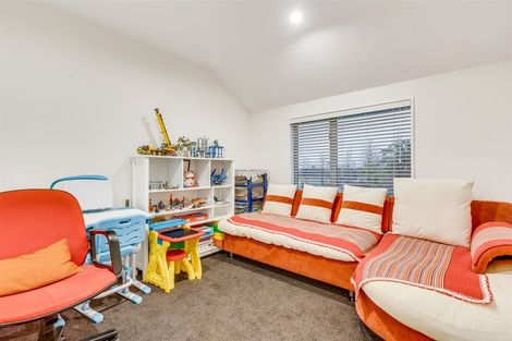 Photo of property in 1 Westpark Drive, Burnside, Christchurch, 8053