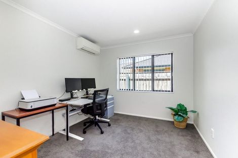 Photo of property in 2 Soldiers Way, Paraparaumu, 5032