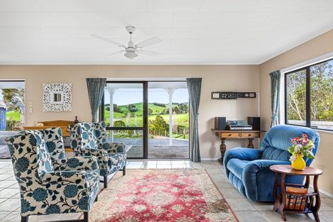 Photo of property in 269 Tomarata Valley Road, Wellsford, 0974