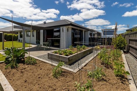 Photo of property in 53 Jarrett Terrace, Leamington, Cambridge, 3432