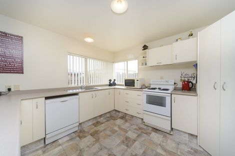 Photo of property in 16a Tui Mill Grove, Feilding, 4702