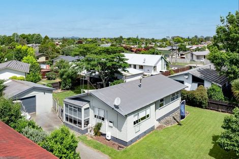 Photo of property in 44 Fairview Street, Fairview Downs, Hamilton, 3214