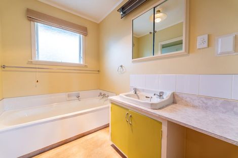 Photo of property in 16 Hillsden Place, Glenwood, Timaru, 7910