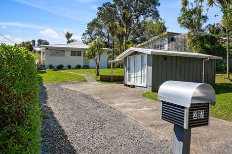 Photo of property in 217 Motutara Road, Muriwai, Waimauku, 0881