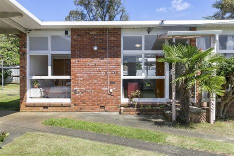 Photo of property in 4/13 Napoleon Avenue, Milford, Auckland, 0620