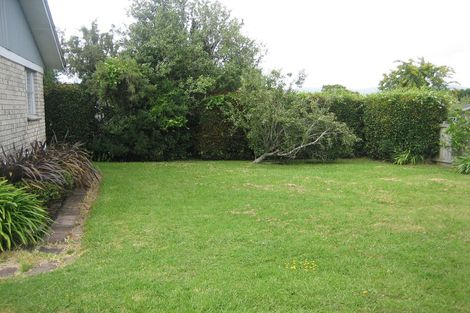 Photo of property in 3/200 Te Atatu Road, Te Atatu South, Auckland, 0610