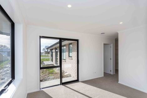 Photo of property in 49 Woodville Street, Edgeware, Christchurch, 8013