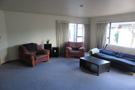 Photo of property in 122a Maidstone Road, Ilam, Christchurch, 8041