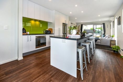 Photo of property in 175 Keyes Road, New Brighton, Christchurch, 8083