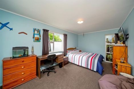 Photo of property in 75 Patu-kukupa Street, Manaia, 4612